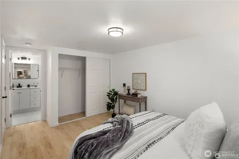 2315 S 116th Place Seattle WA 98168