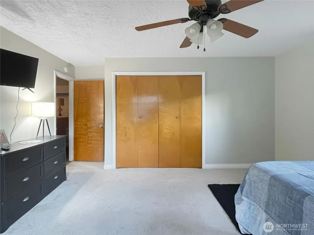 502 Coal Creek Road Longview WA 98632