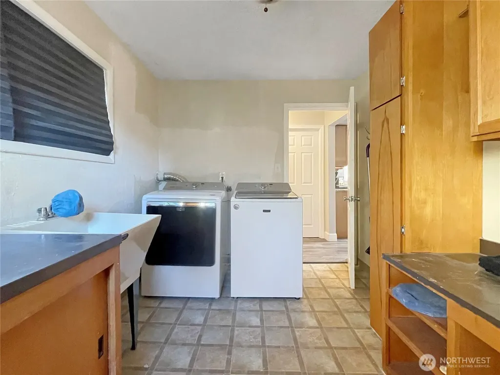 502 Coal Creek Road Longview WA 98632