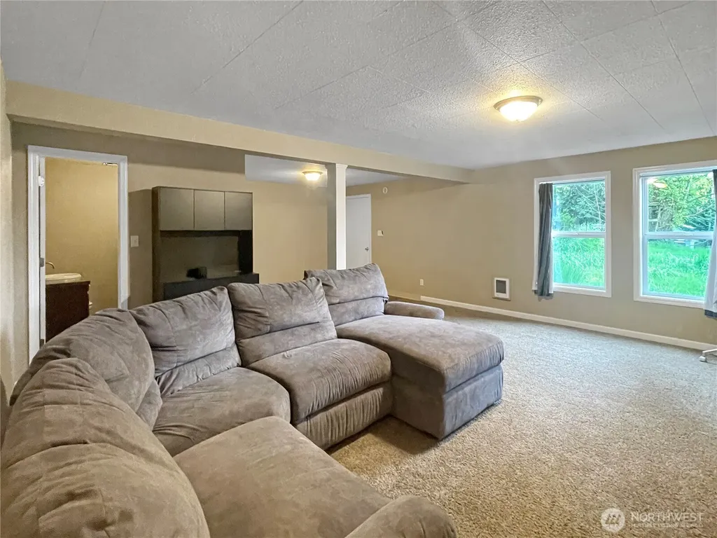 502 Coal Creek Road Longview WA 98632
