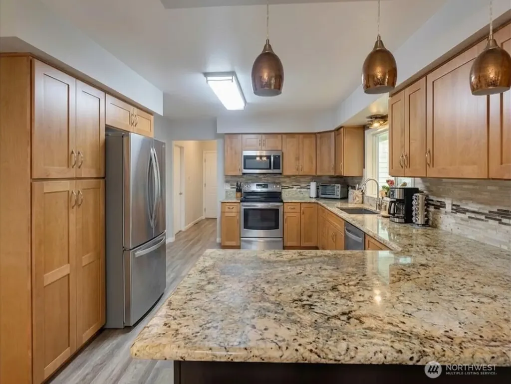 502 Coal Creek Road Longview WA 98632