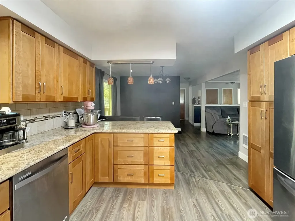 502 Coal Creek Road Longview WA 98632