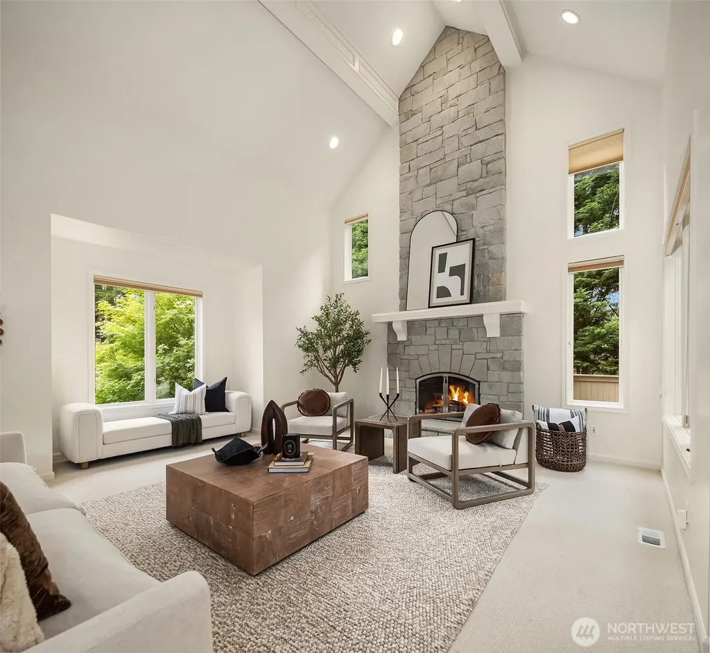 2828 140th Avenue NE Bellevue WA 98005