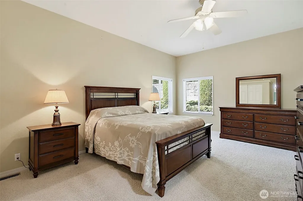 21804 SE 272nd Place Maple Valley WA 98038