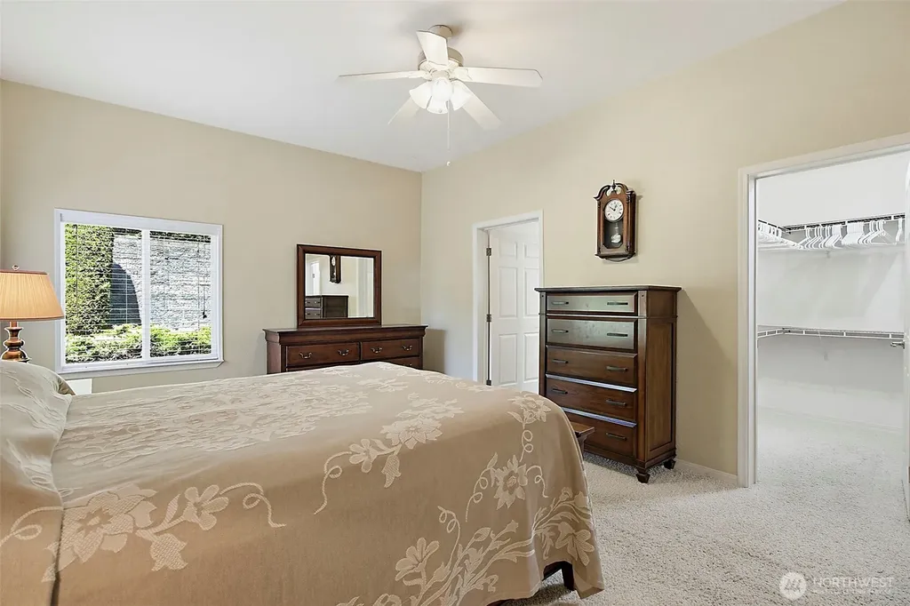 21804 SE 272nd Place Maple Valley WA 98038