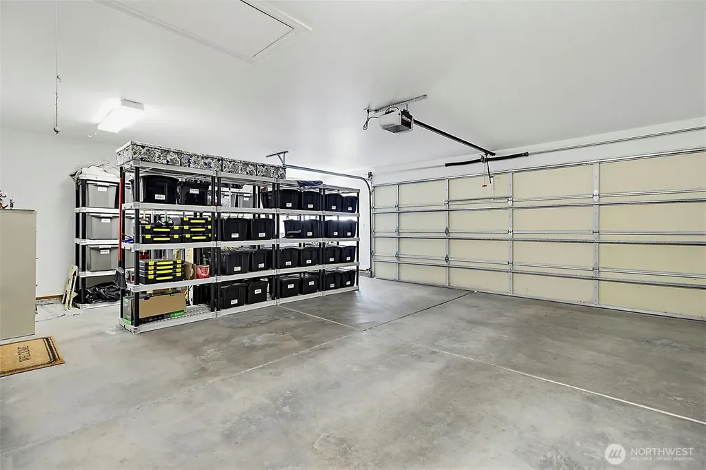 21804 SE 272nd Place Maple Valley WA 98038