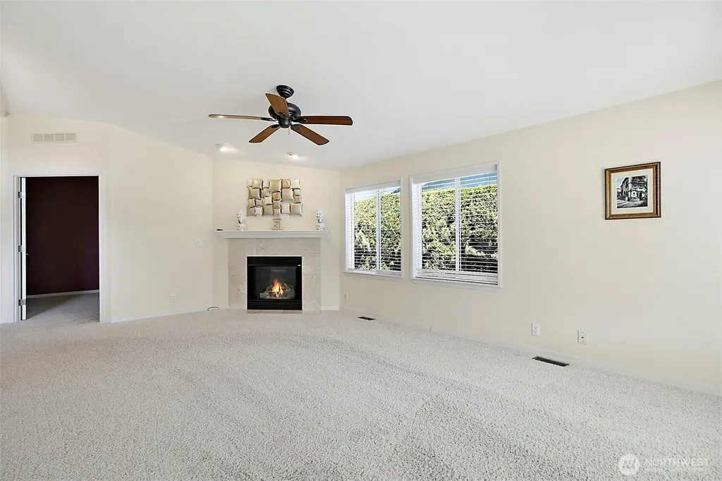 21804 SE 272nd Place Maple Valley WA 98038
