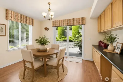 21804 SE 272nd Place Maple Valley WA 98038