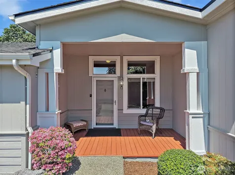 21804 SE 272nd Place Maple Valley WA 98038