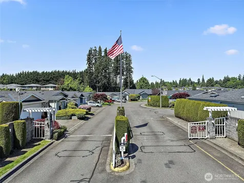 21804 SE 272nd Place Maple Valley WA 98038