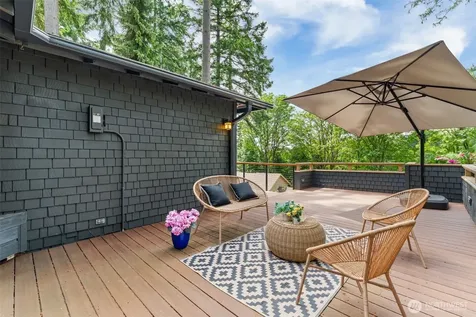 14317 SE 49th Street Bellevue WA 98006