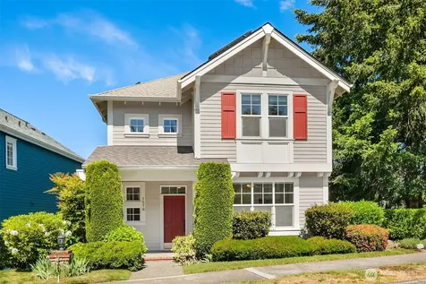 1578 NE Iris Street Issaquah WA 98029