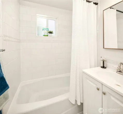 3202 SW Raymond Street Seattle WA 98126