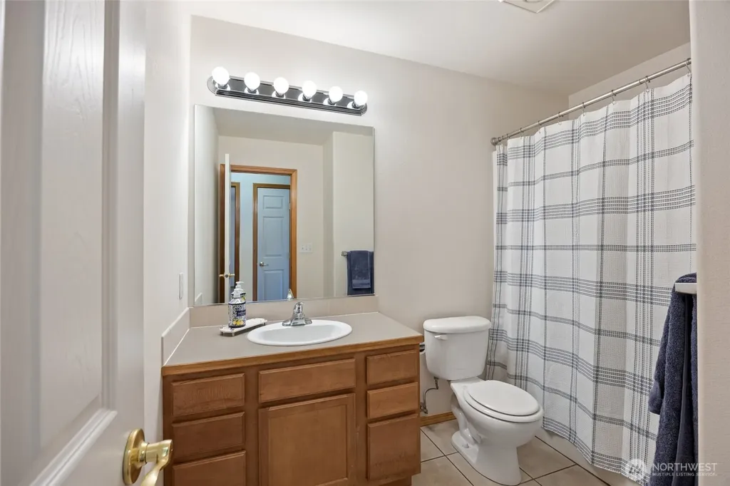 1515 S Judith Street Moses Lake WA 98837