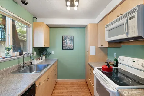5959 S 12th Tacoma WA 98465
