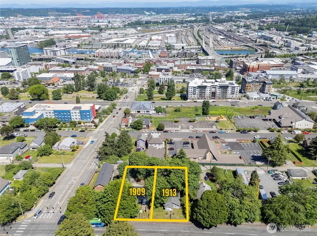 1909 S Yakima Avenue Tacoma WA 98405