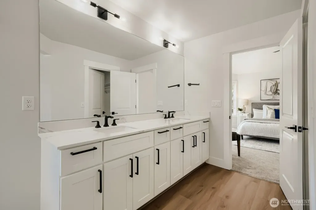 303 S 302nd Place Federal Way WA 98003