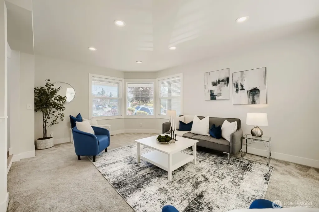 303 S 302nd Place Federal Way WA 98003