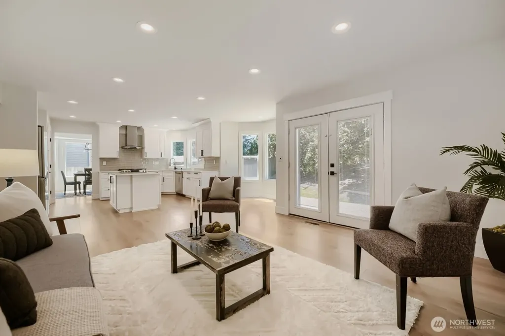 303 S 302nd Place Federal Way WA 98003