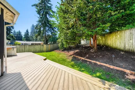 303 S 302nd Place Federal Way WA 98003