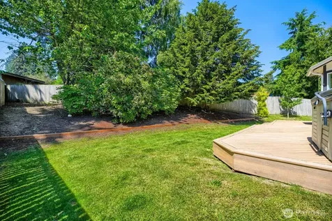 303 S 302nd Place Federal Way WA 98003