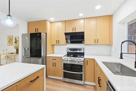 3328 168th Place SE Bellevue WA 98008