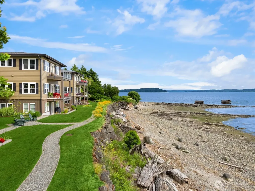 9551 NE South Beach Drive Bainbridge Island WA 98110