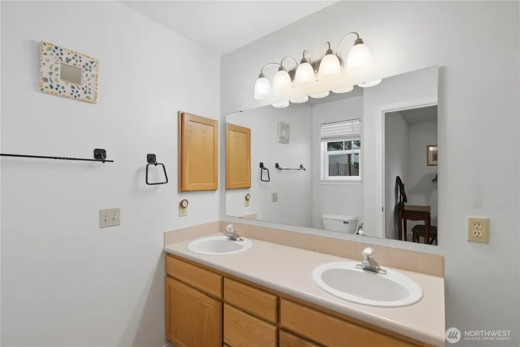 2001 120th Place SE Everett WA 98208