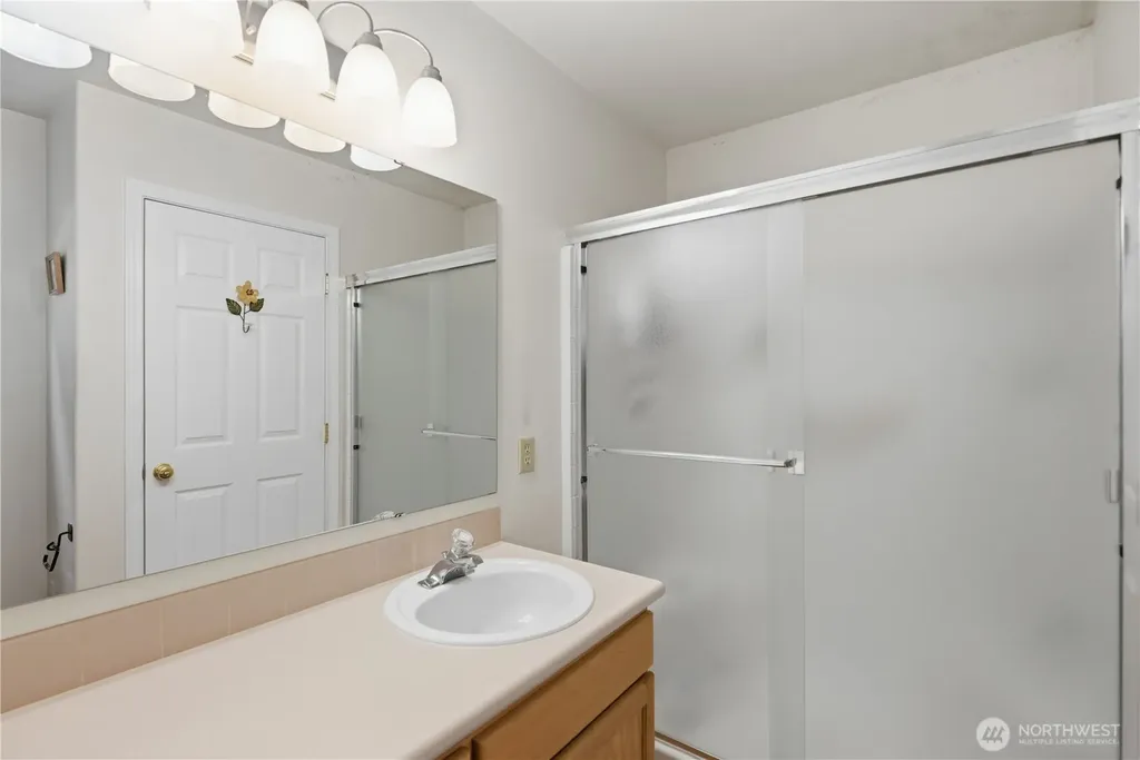 2001 120th Place SE Everett WA 98208