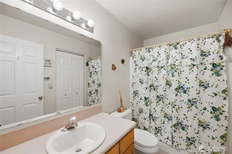 2001 120th Place SE Everett WA 98208
