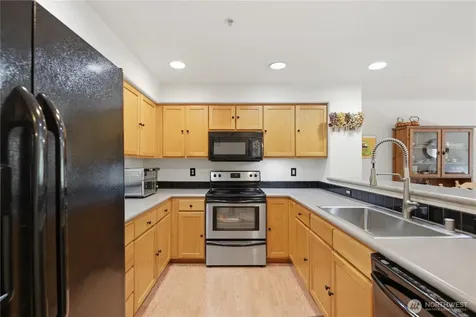 2001 120th Place SE Everett WA 98208