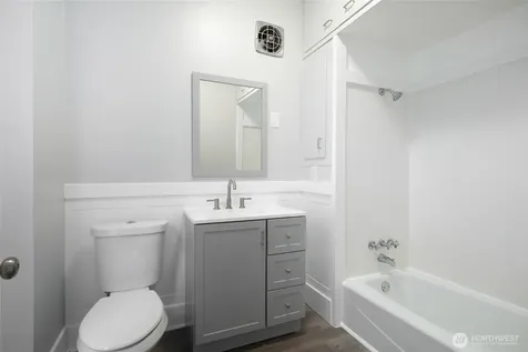 6753 14th Avenue NW Seattle WA 98117
