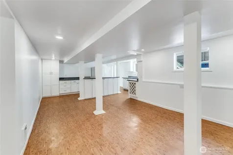 6753 14th Avenue NW Seattle WA 98117