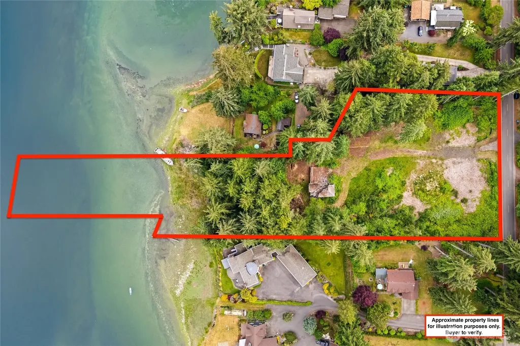 2774 Marine Drive Bremerton WA 98312