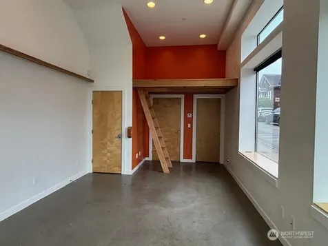 3444 California Avenue SW Seattle WA 98116