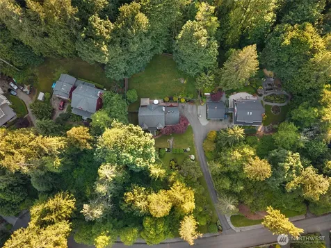 5791 Wimsey Lane NE Bainbridge Island WA 98110