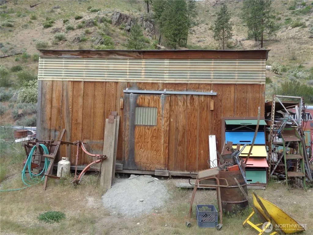 251 Spring Coulee Road Okanogan WA 98840