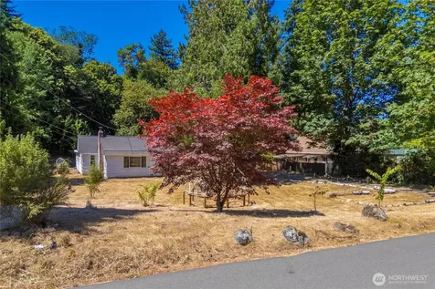 12027 10th Avenue S Seattle WA 98168