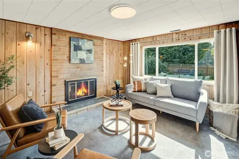 7571 45th Avenue SW Seattle WA 98136