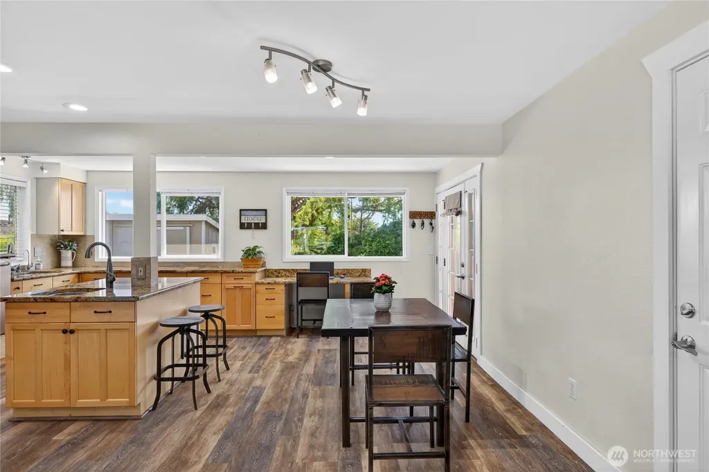 5503 Kingsway Anacortes WA 98221