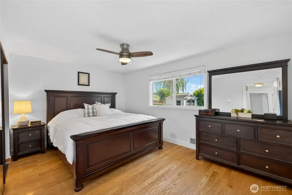 5503 Kingsway Anacortes WA 98221