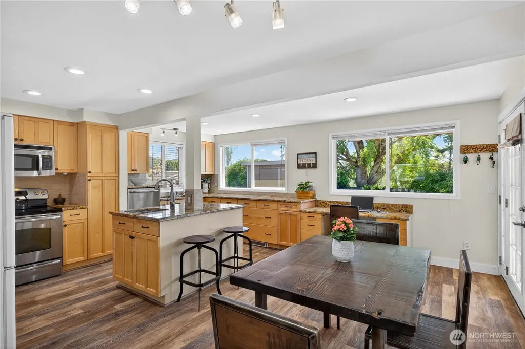5503 Kingsway Anacortes WA 98221