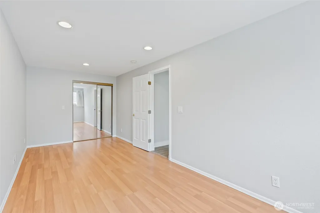 4404 230th Place SW Mountlake Terrace WA 98043