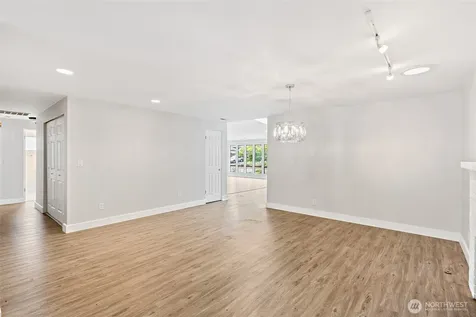 4404 230th Place SW Mountlake Terrace WA 98043