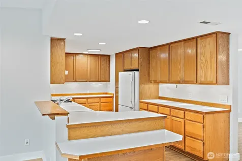 4404 230th Place SW Mountlake Terrace WA 98043