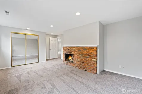4404 230th Place SW Mountlake Terrace WA 98043