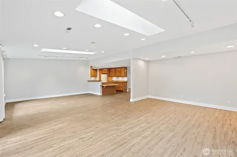 4404 230th Place SW Mountlake Terrace WA 98043