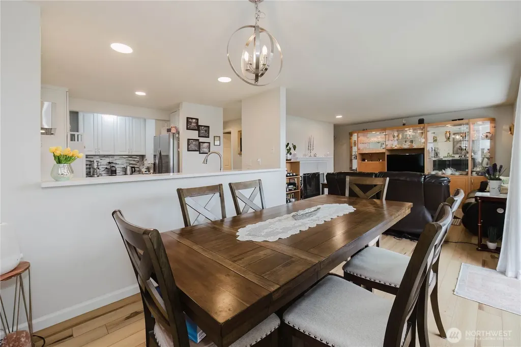 1760 W Sunn Fjord Lane Bremerton WA 98312