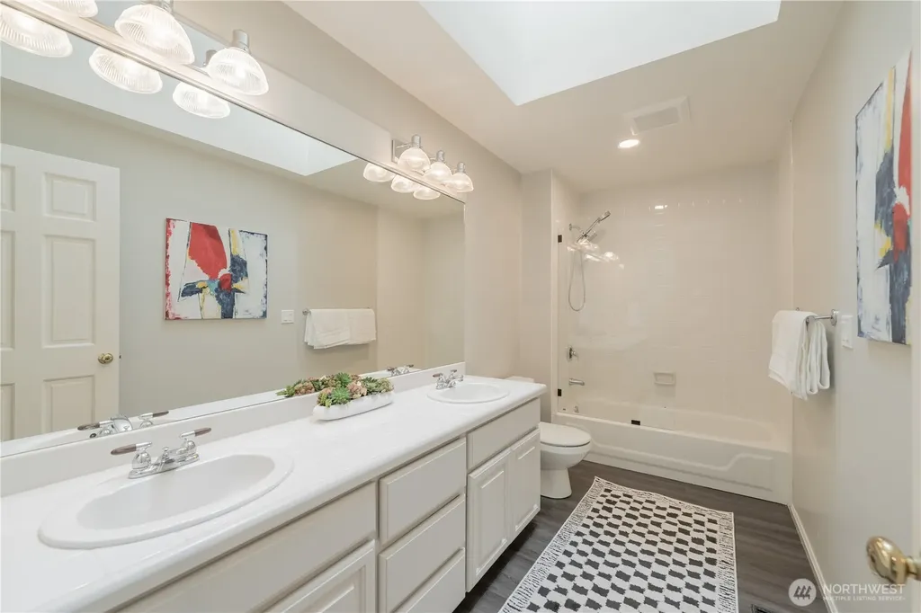 21835 NE 104th Place Redmond WA 98053