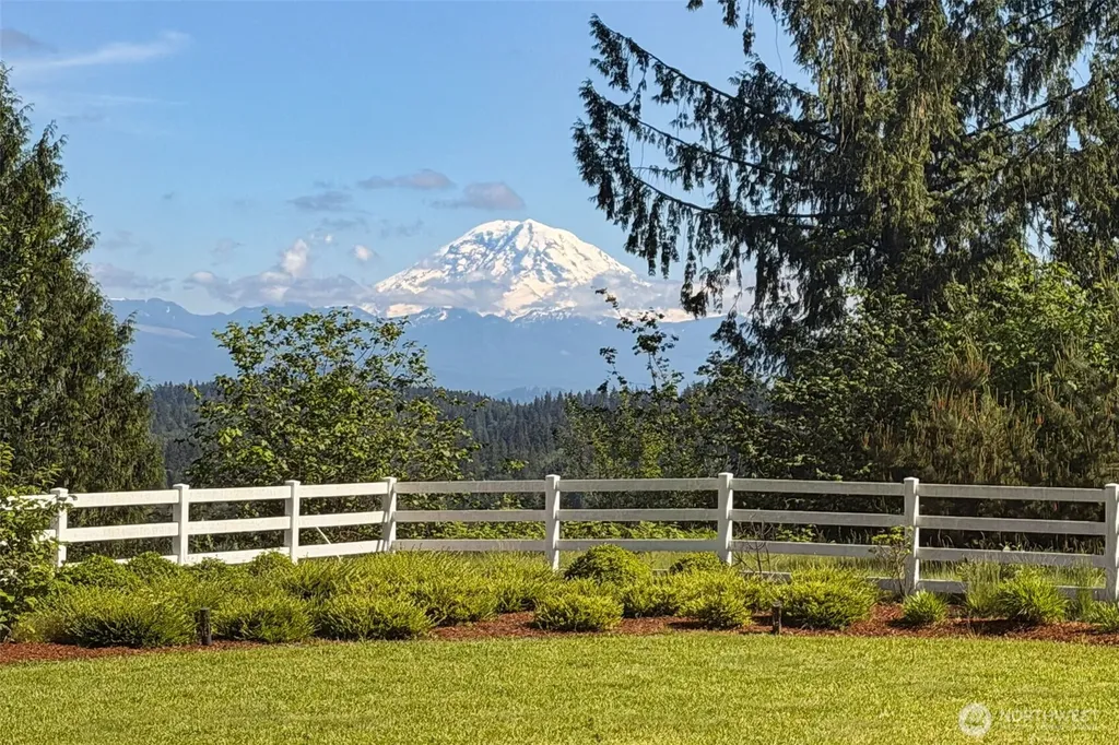 20121 SE 344th Street Auburn WA 98092